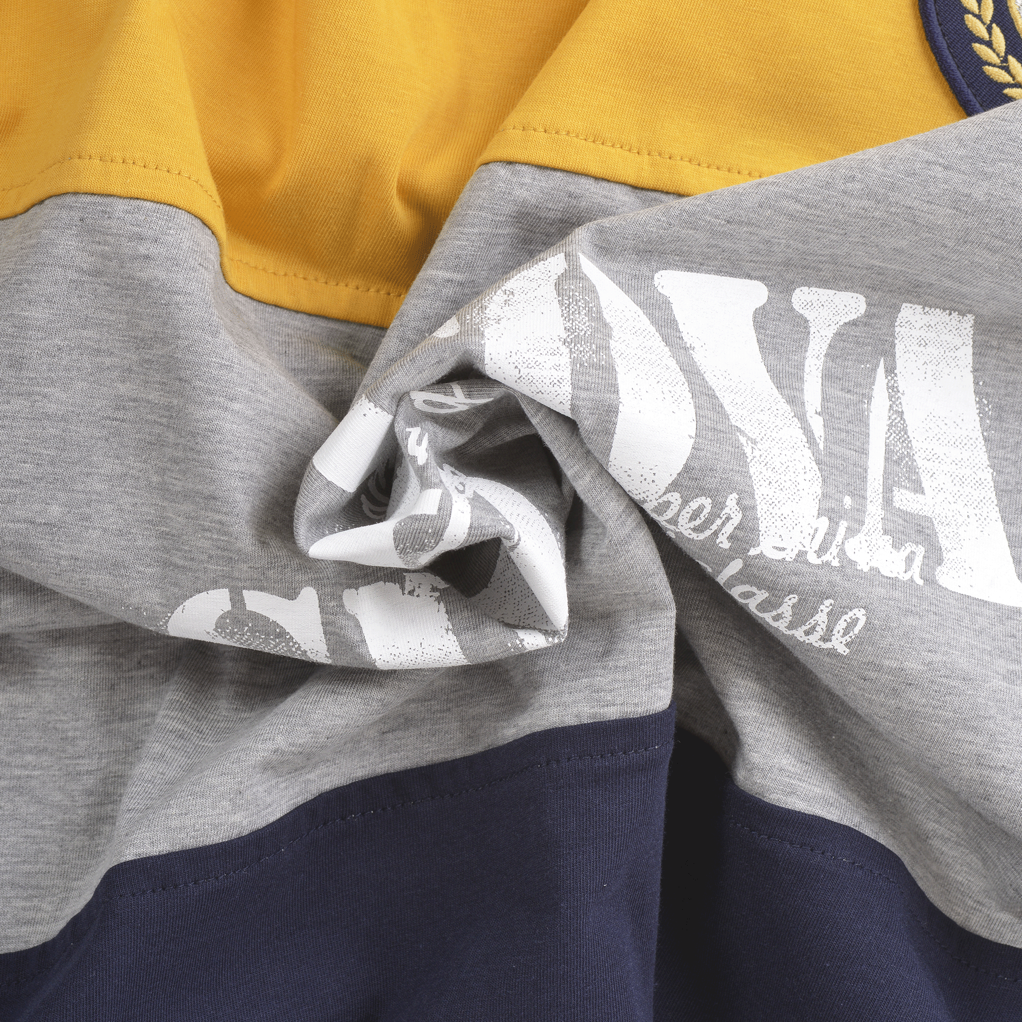 【公式】シナコバ (SINA COVA) ドロップショルダーTシャツ 24110590