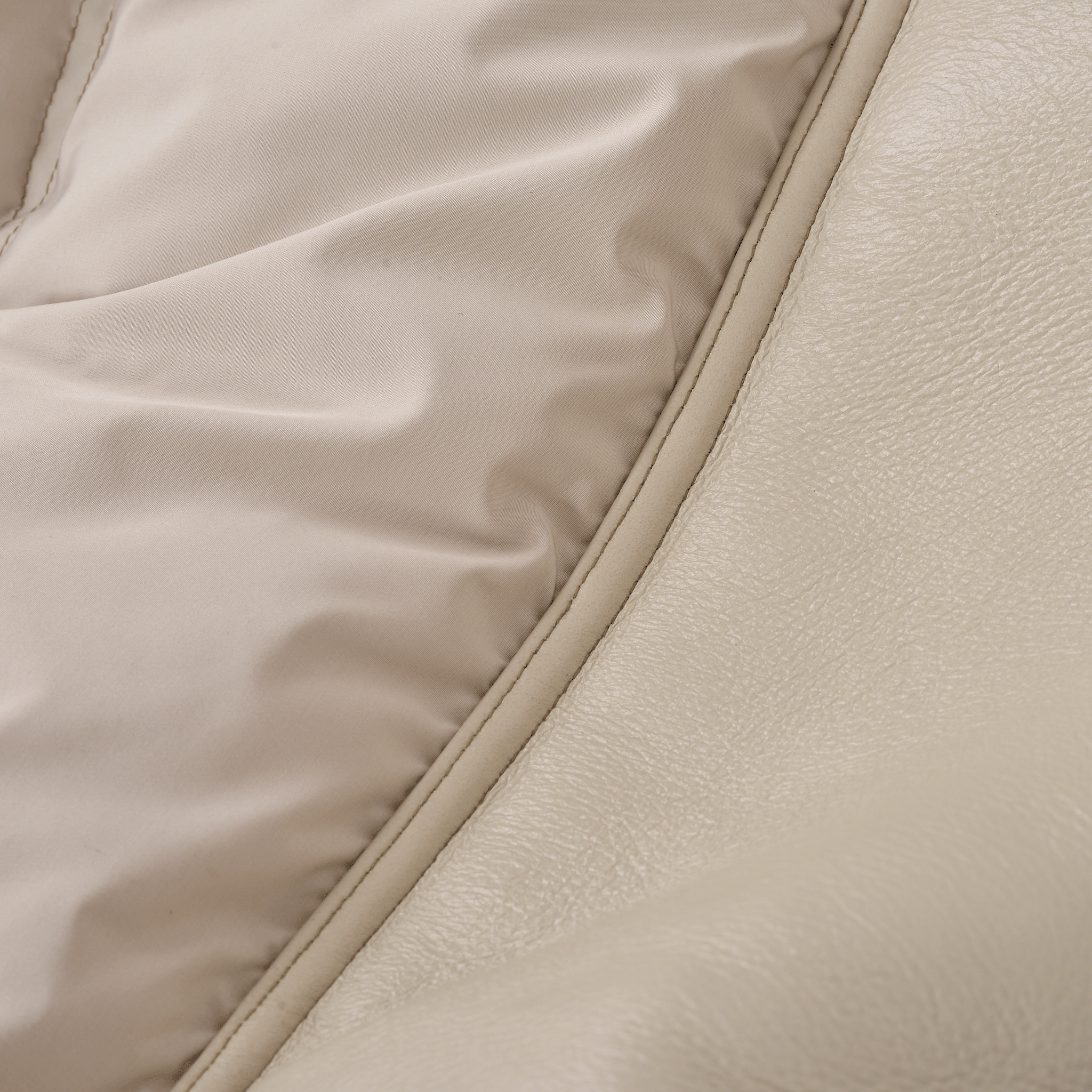 フード付きムートンレザーハーフコート(数量限定商品) 24213910