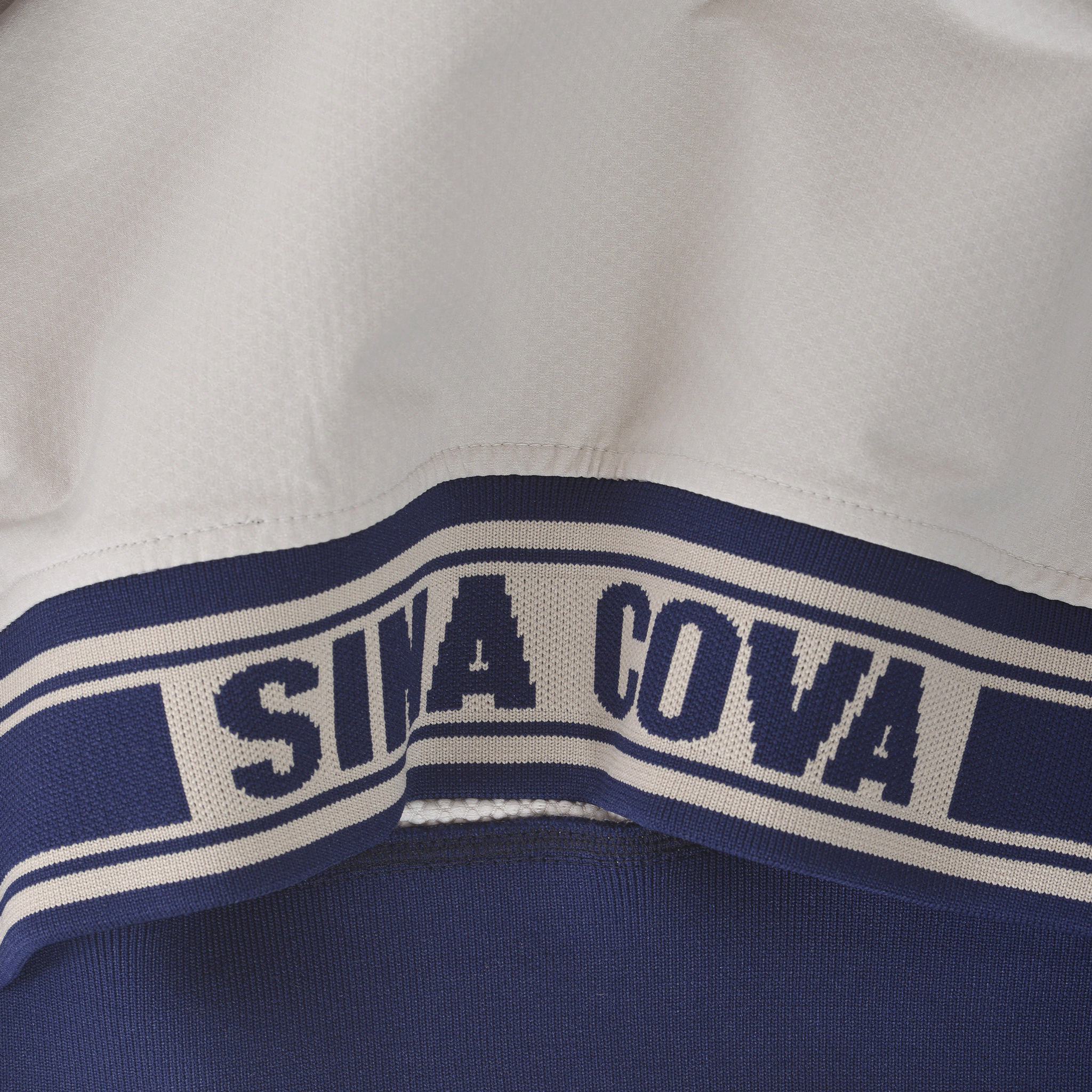 【公式】シナコバ(SINA COVA)クルーネックプルオーバー 24250040