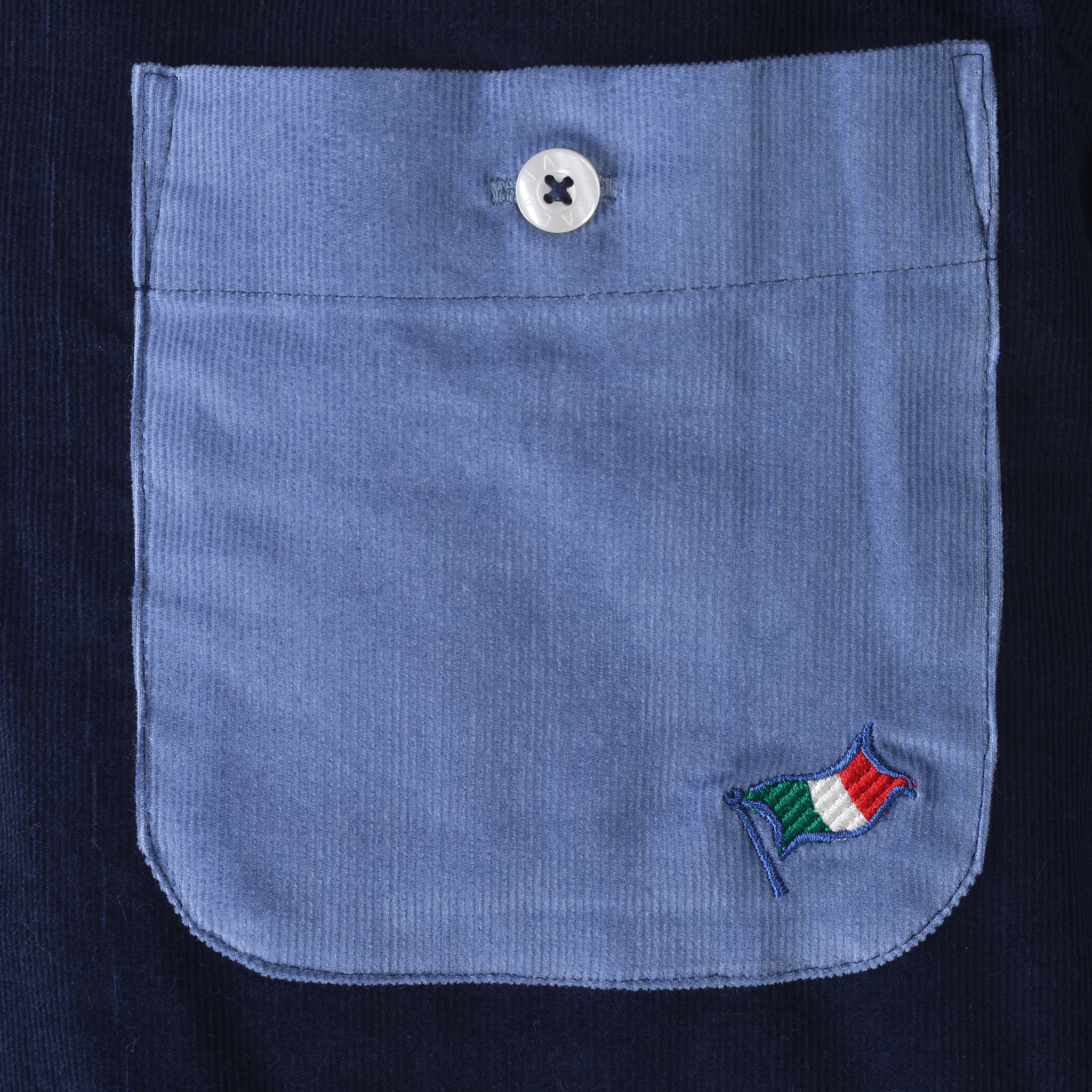 Long-sleeved button-down shirt 25224060