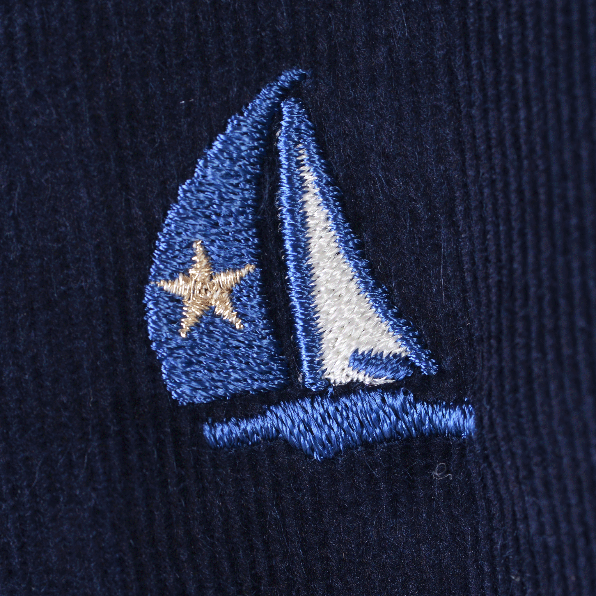 Long-sleeved button-down shirt 25224060