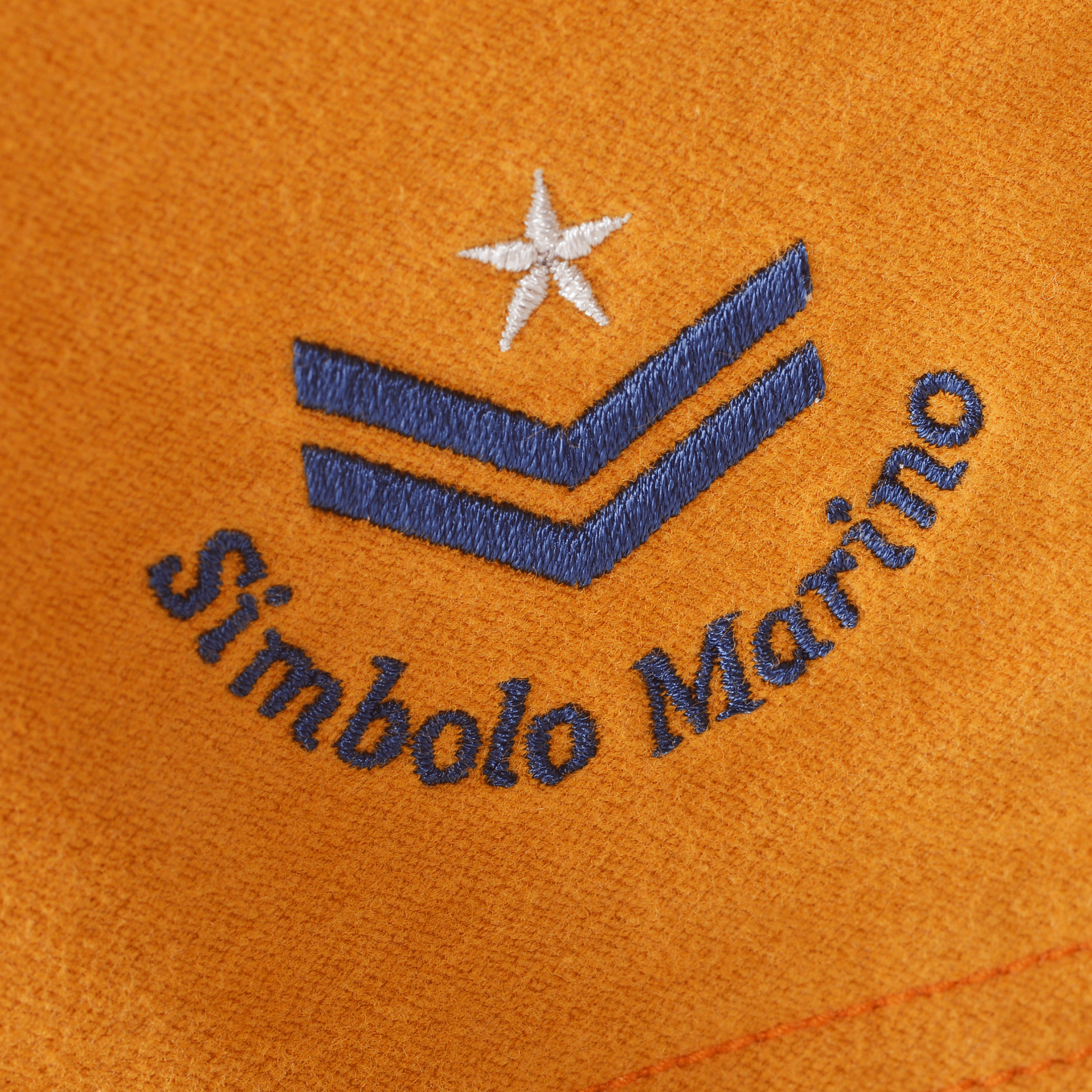 ノータックテーパードパンツ 25215010