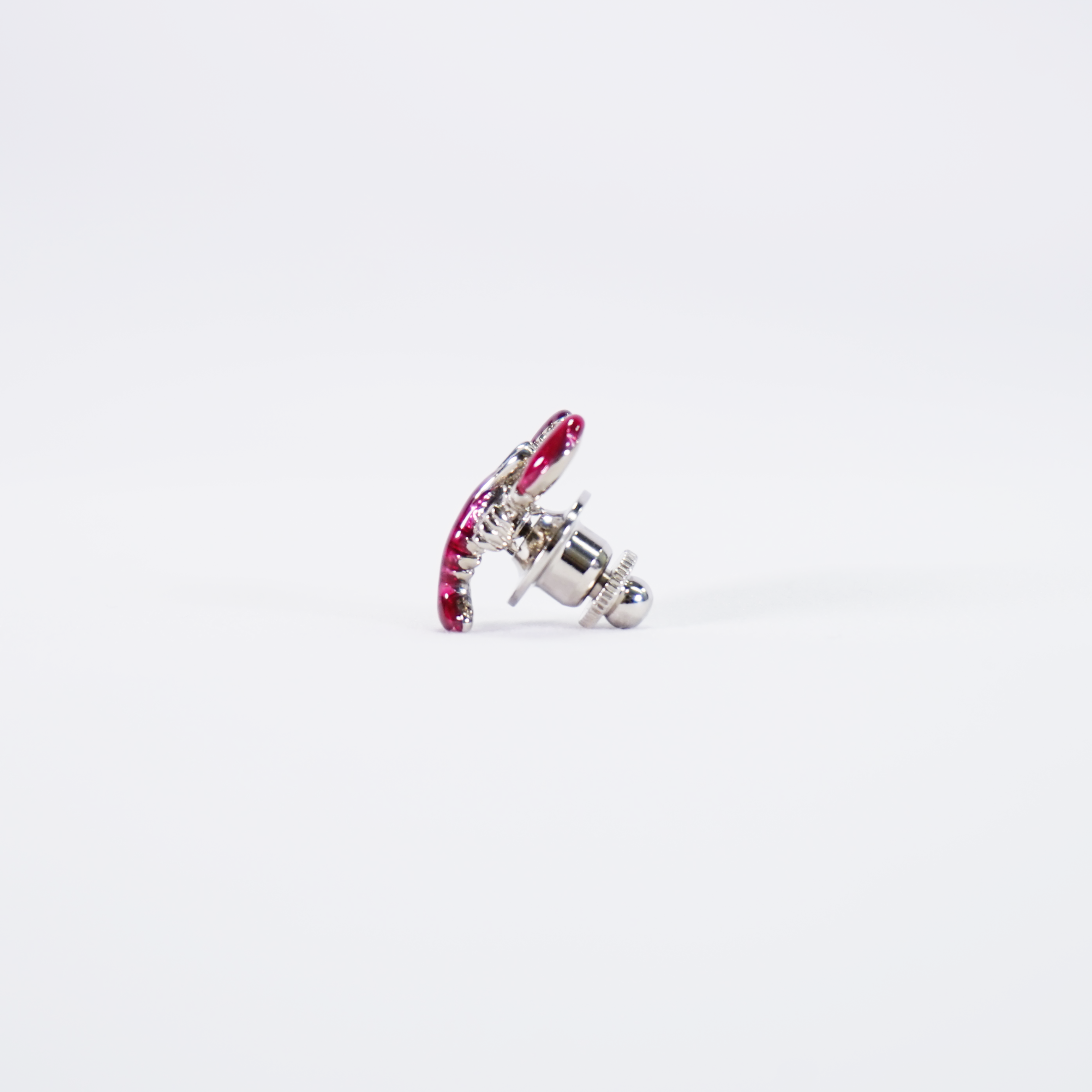 ラペルピン シルバーロブスター 57001680