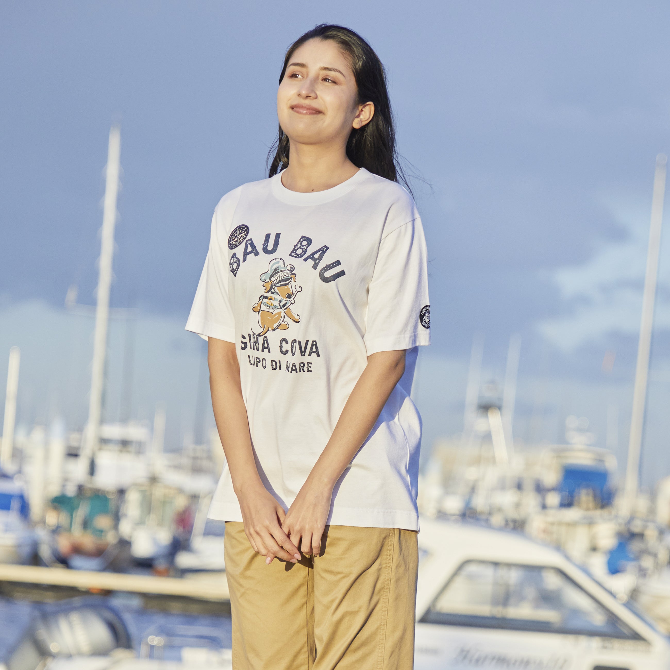半袖Tシャツ ユニセックス(男女兼用)(BAU,BAU.) 25120550