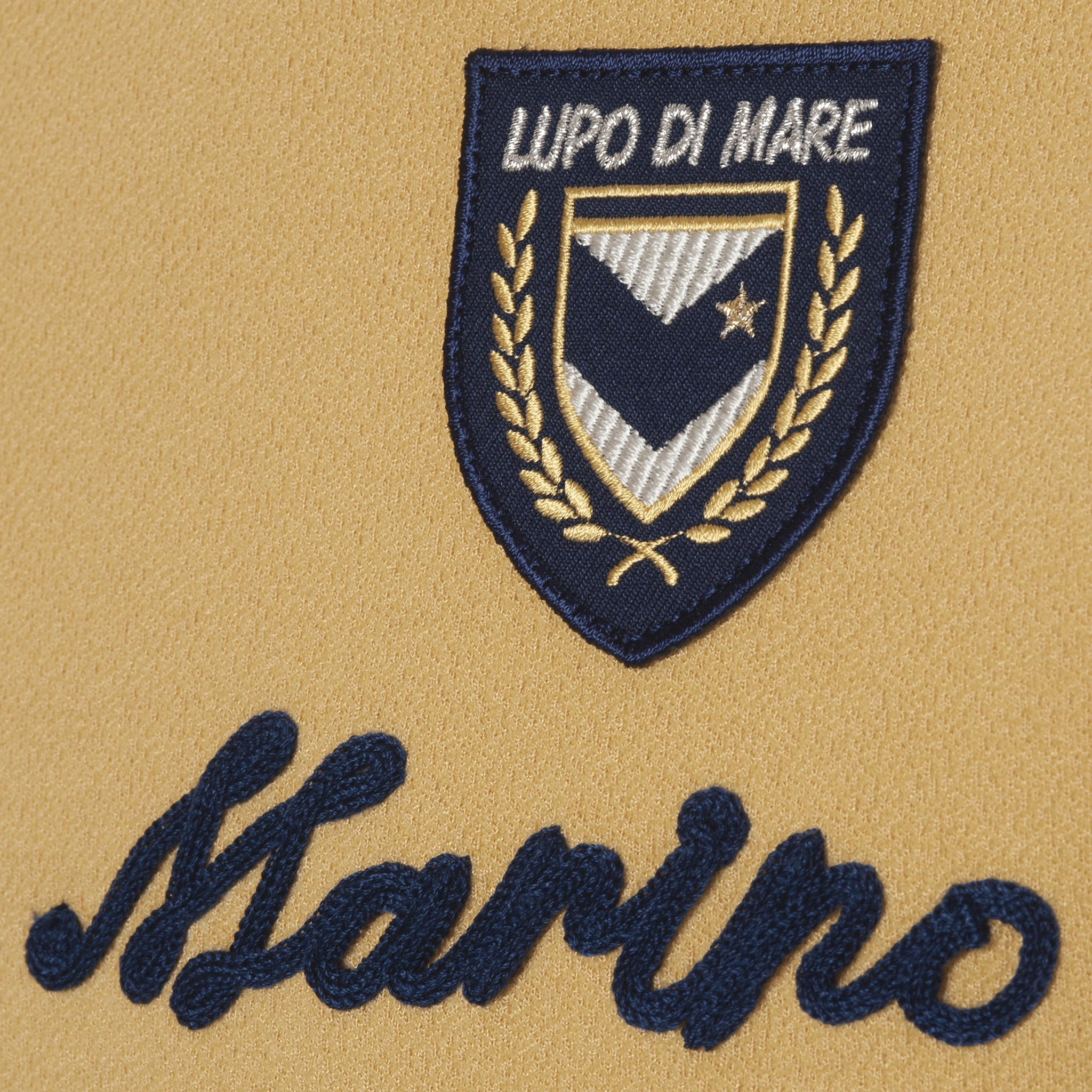 Long sleeve pullover 22210020