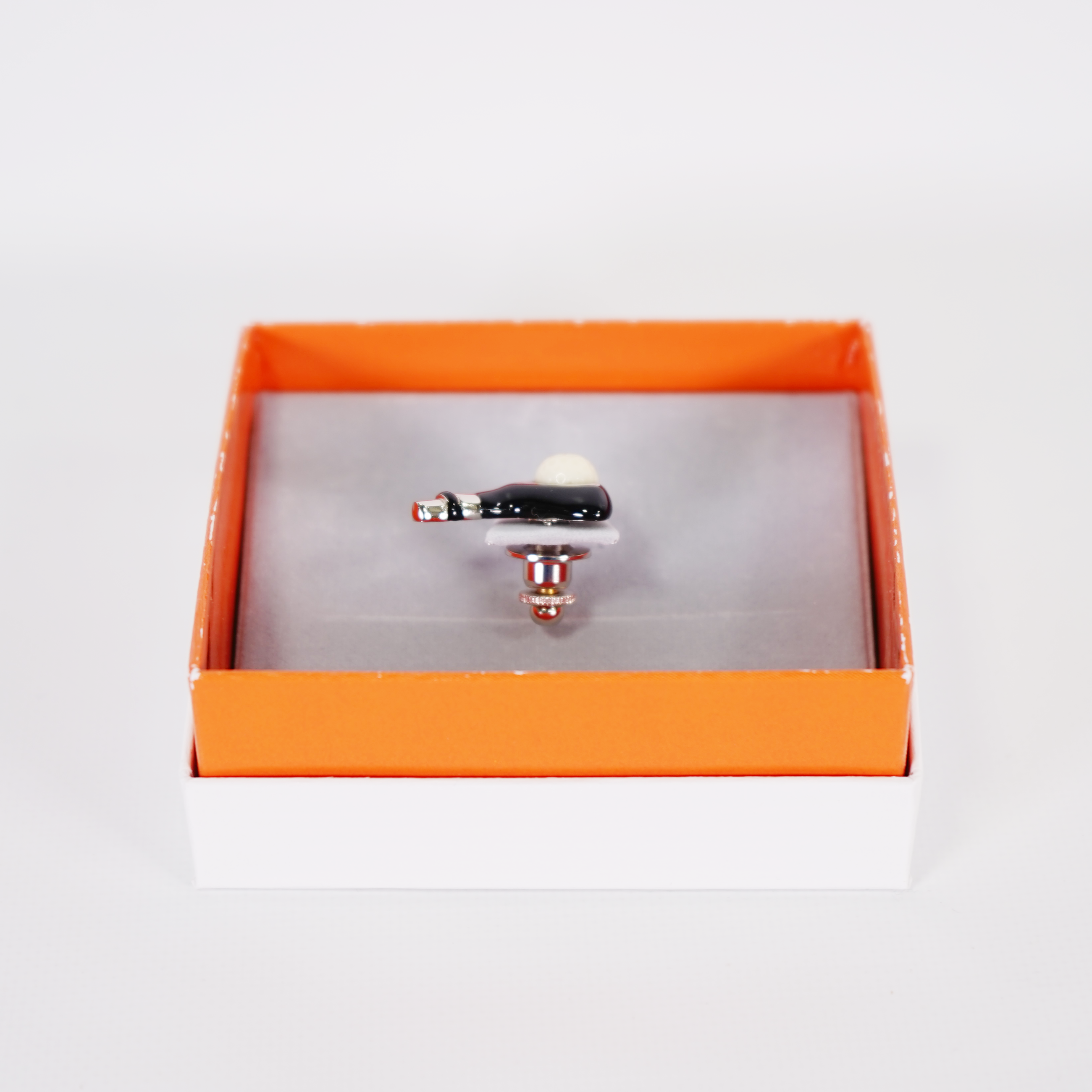 ラペルピン ゴルフ(ドライバー) 57001210