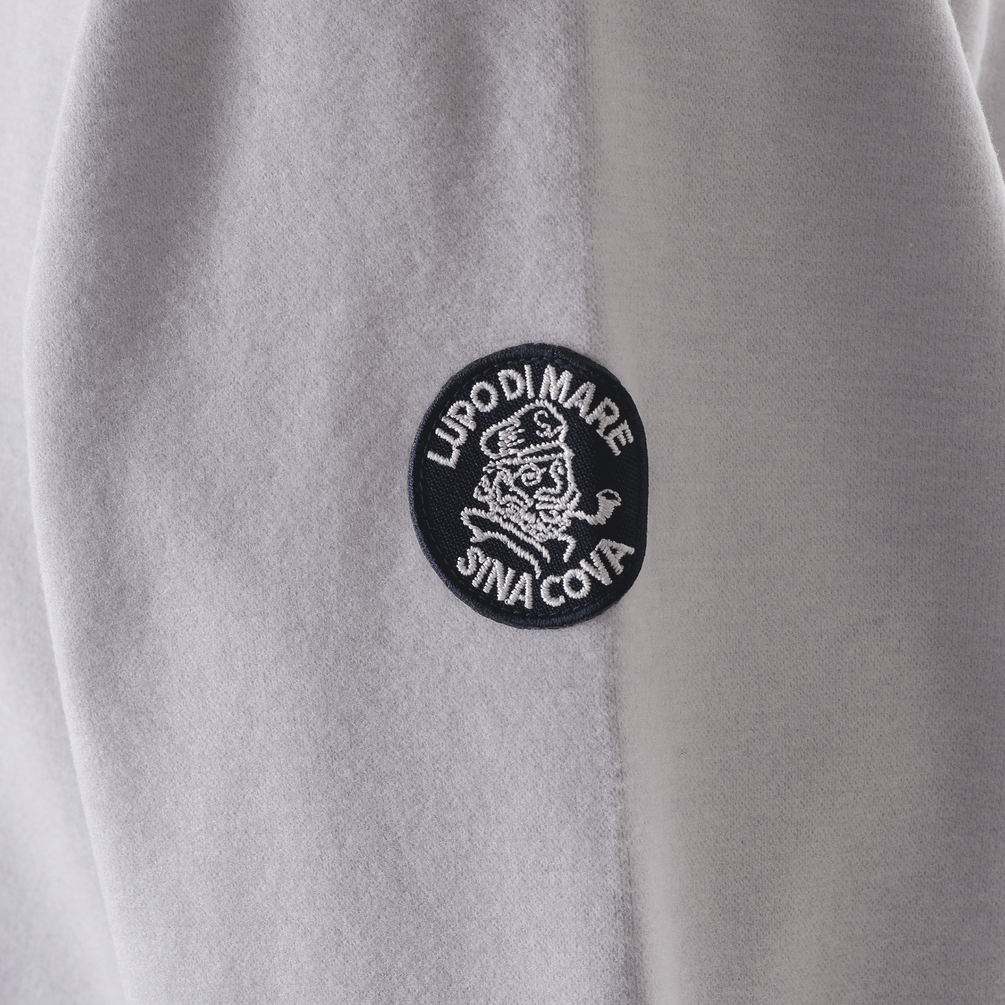 【公式】シナコバ （SINA COVA） ハイネックTシャツ 23210050